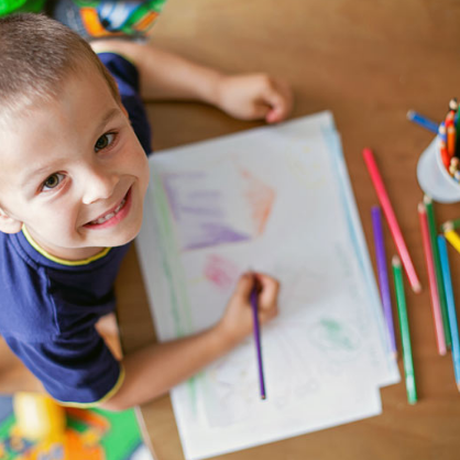 ensinando crianças a desenhar