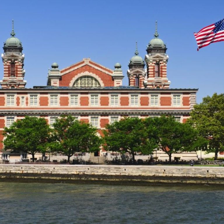 35-Best-Free-Virtual-Field-Trips-for-Kids-and-Families