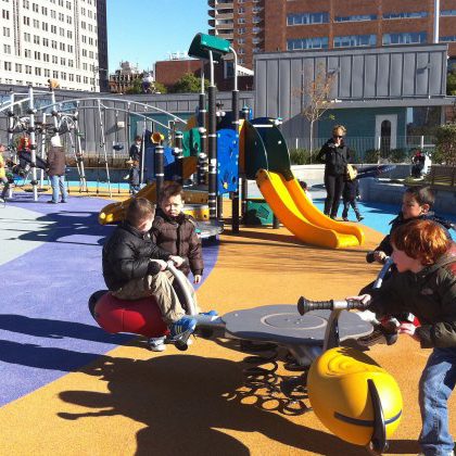 লস অ্যাঞ্জেলেসে বাচ্চাদের কার্যক্রম