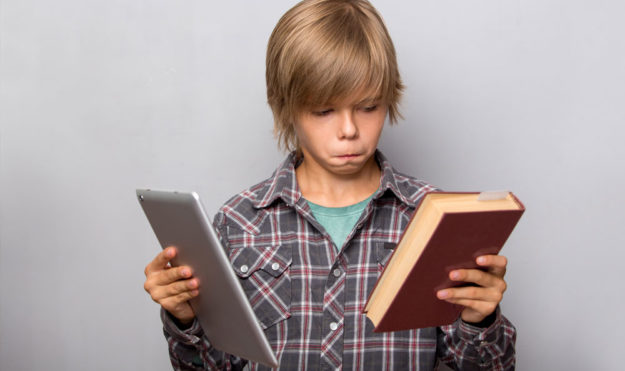 libro de texto vs dispositivo electronico libro de texto vs dispositivo electronico