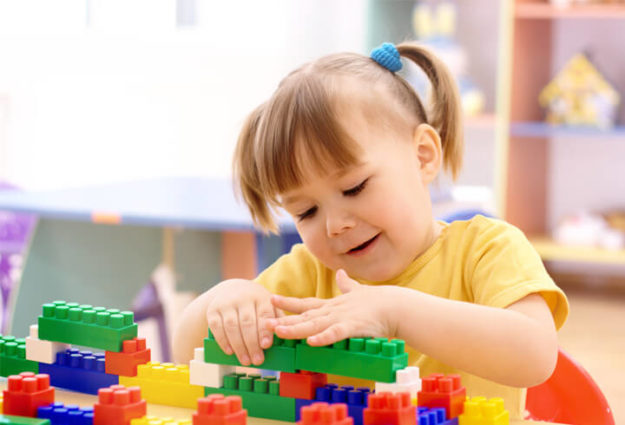 hawlaha caruurta1 alaabta lagu ciyaaro waxbarashada ee caruurta